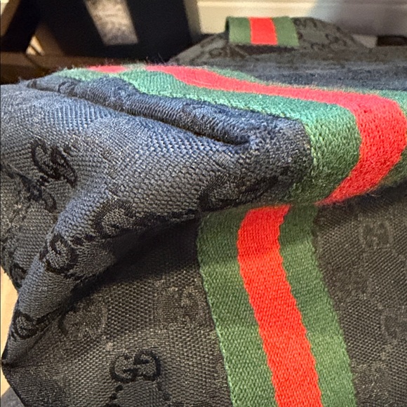 Gucci Black Tote with Red and Green Straps - Picture 10 of 12